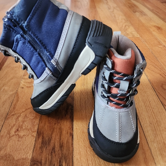 Carter's boots - Picture 3 of 8